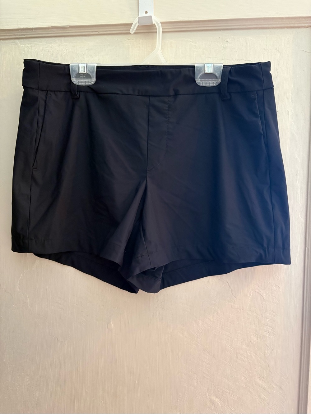 SPANX: Women’s Black Belt Loop Shorts